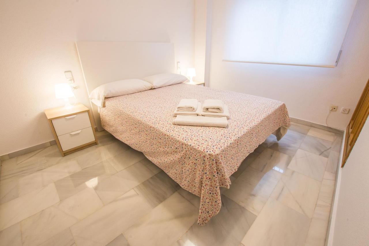 Qh Puerta Real Apartment Гранада Екстериор снимка