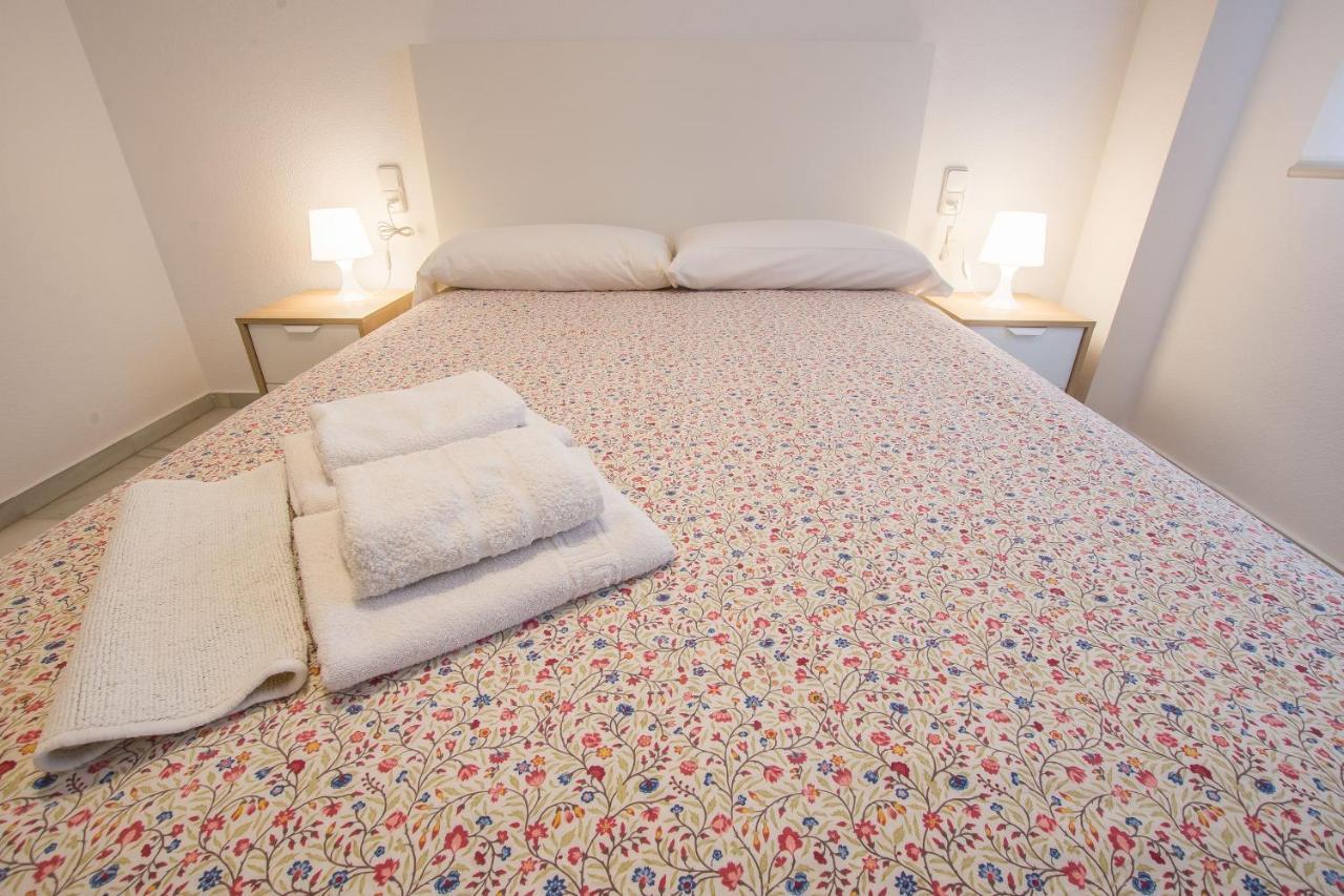 Qh Puerta Real Apartment Гранада Екстериор снимка