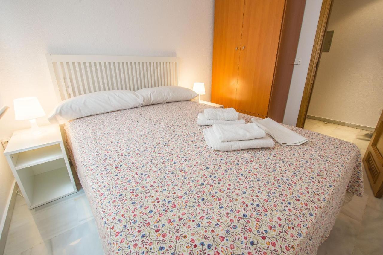Qh Puerta Real Apartment Гранада Екстериор снимка