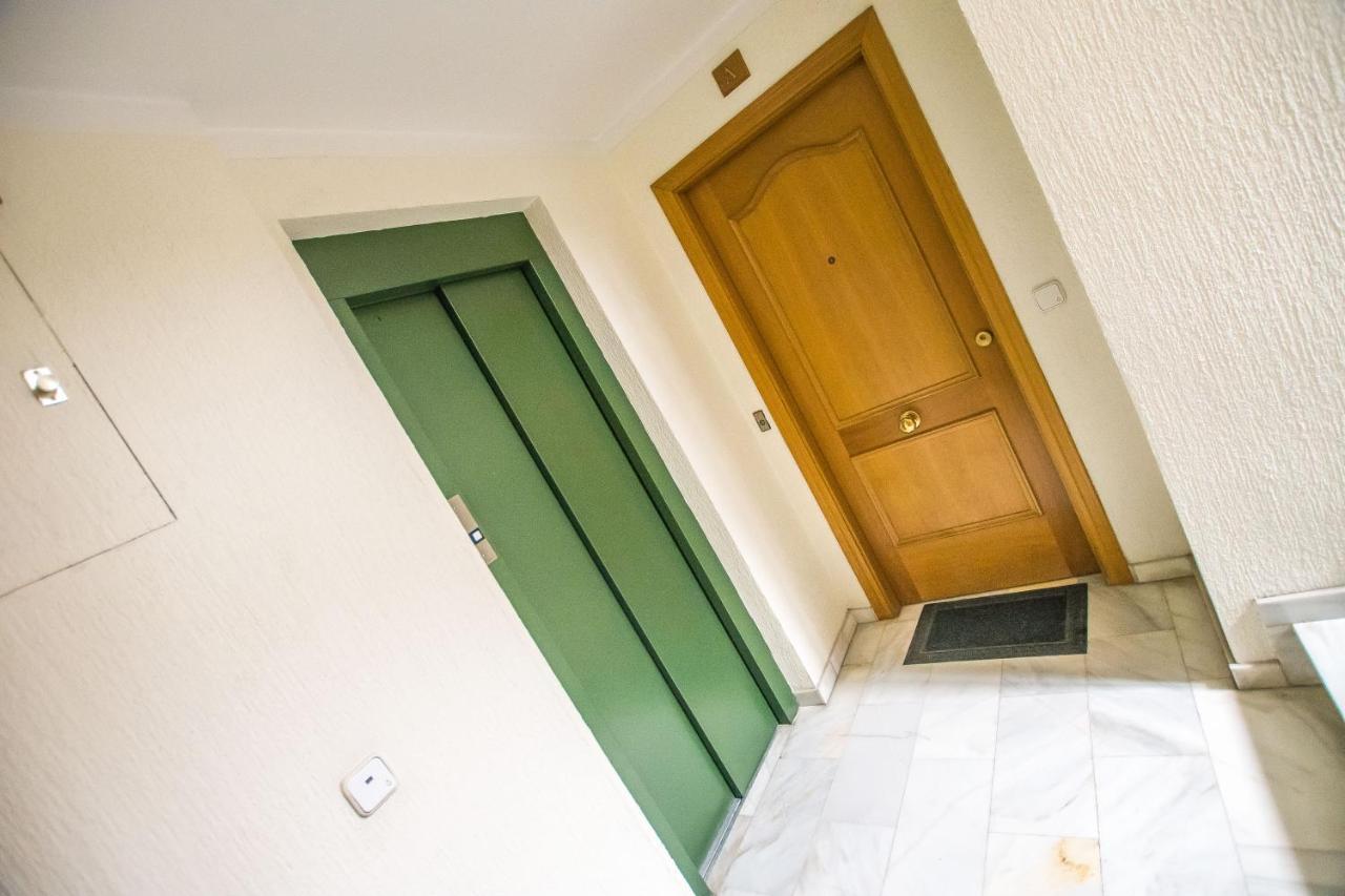 Qh Puerta Real Apartment Гранада Екстериор снимка